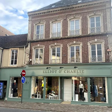 Appartement L'Eclat Du Colza Mortagne-au-Perche Exterior photo